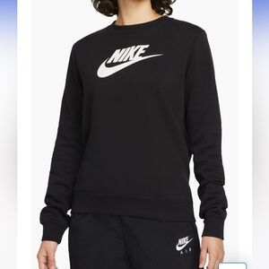 Nike Women's Black Sportswear Club Fleece